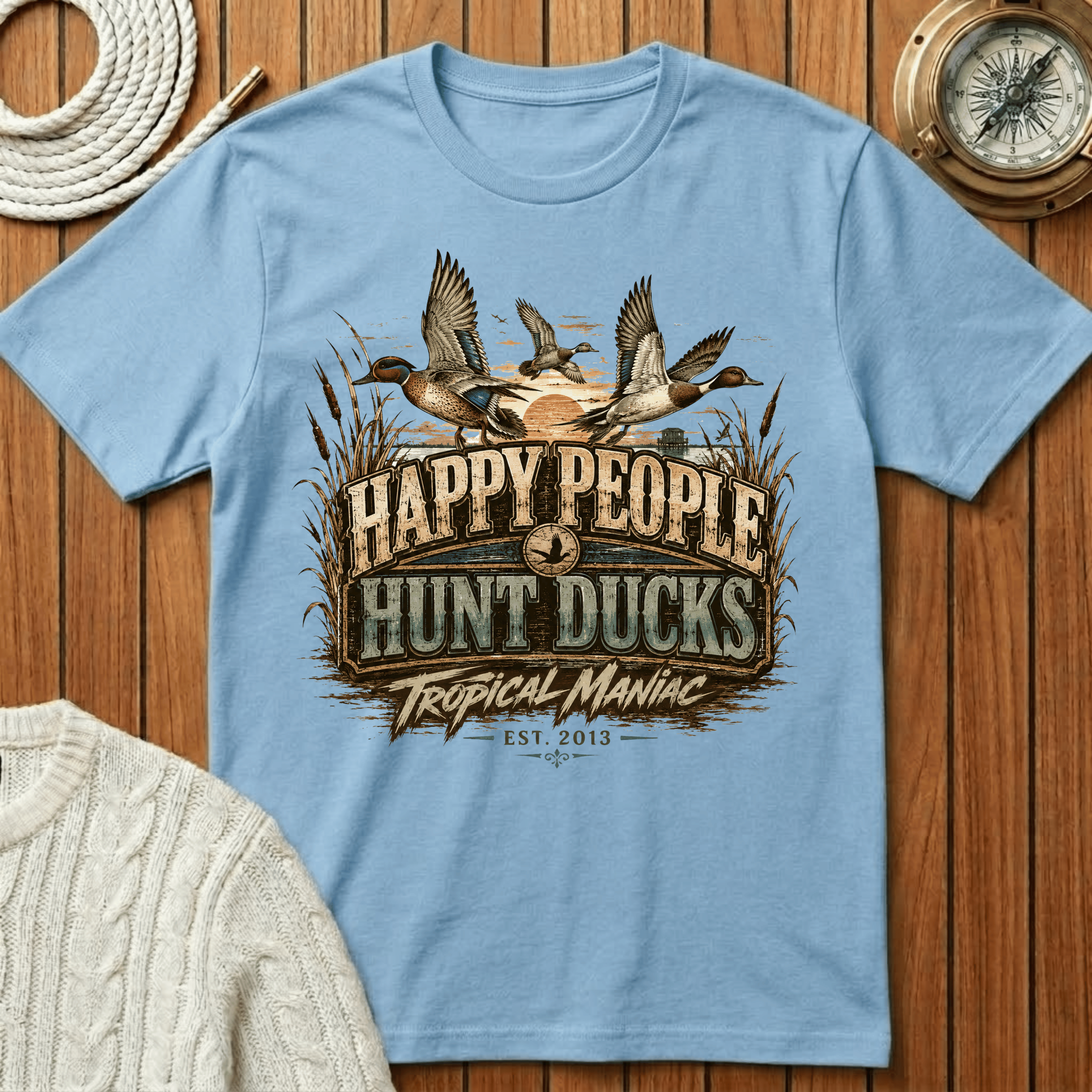 Happy People Hunt Ducks - T‑Shirt