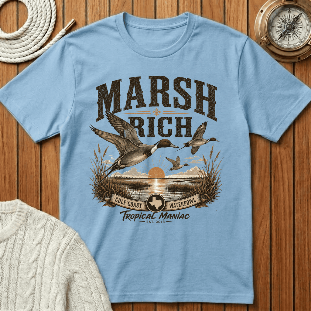 Marsh Rich Duck Hunting - T‑Shirt